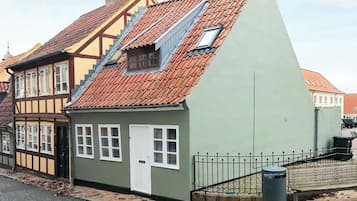 House | Exterior