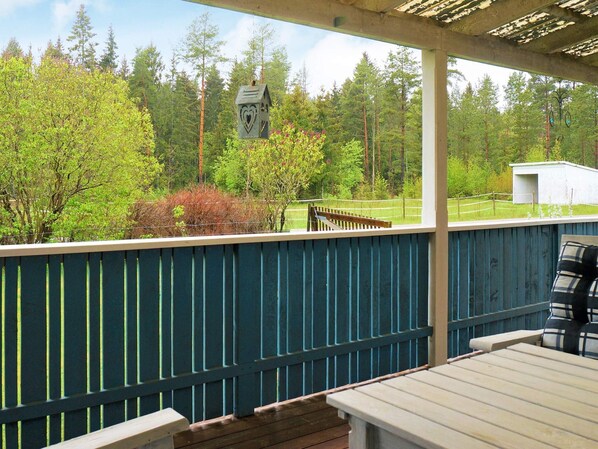 House | Exterior - 8 Person Holiday Home in Hova (Hova)