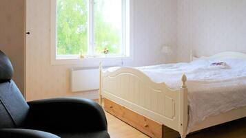 House | 4 bedrooms, individually furnished