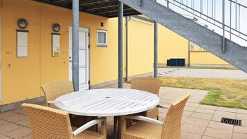 Apartment | Tempat makan