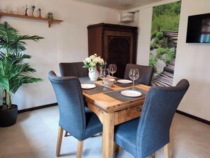 Dining - Apartment Marie by Interhome (Grossschönau)