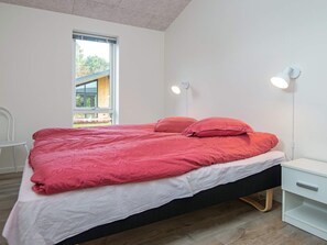 House | 4 bedrooms - 8 Person Holiday Home in Ansager-by Traum (Ansager)