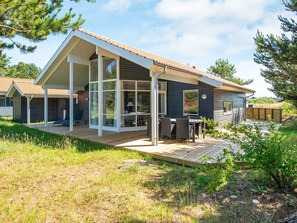 House | Bahagian luar