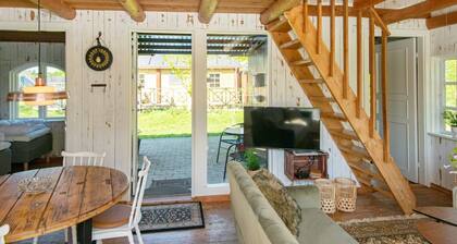 6 Person Holiday Home in Hovborg