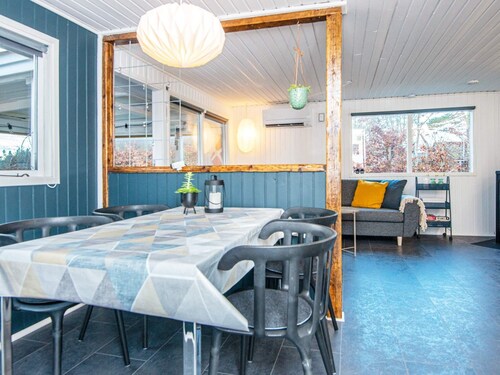 6 Person Holiday Home in Ronde