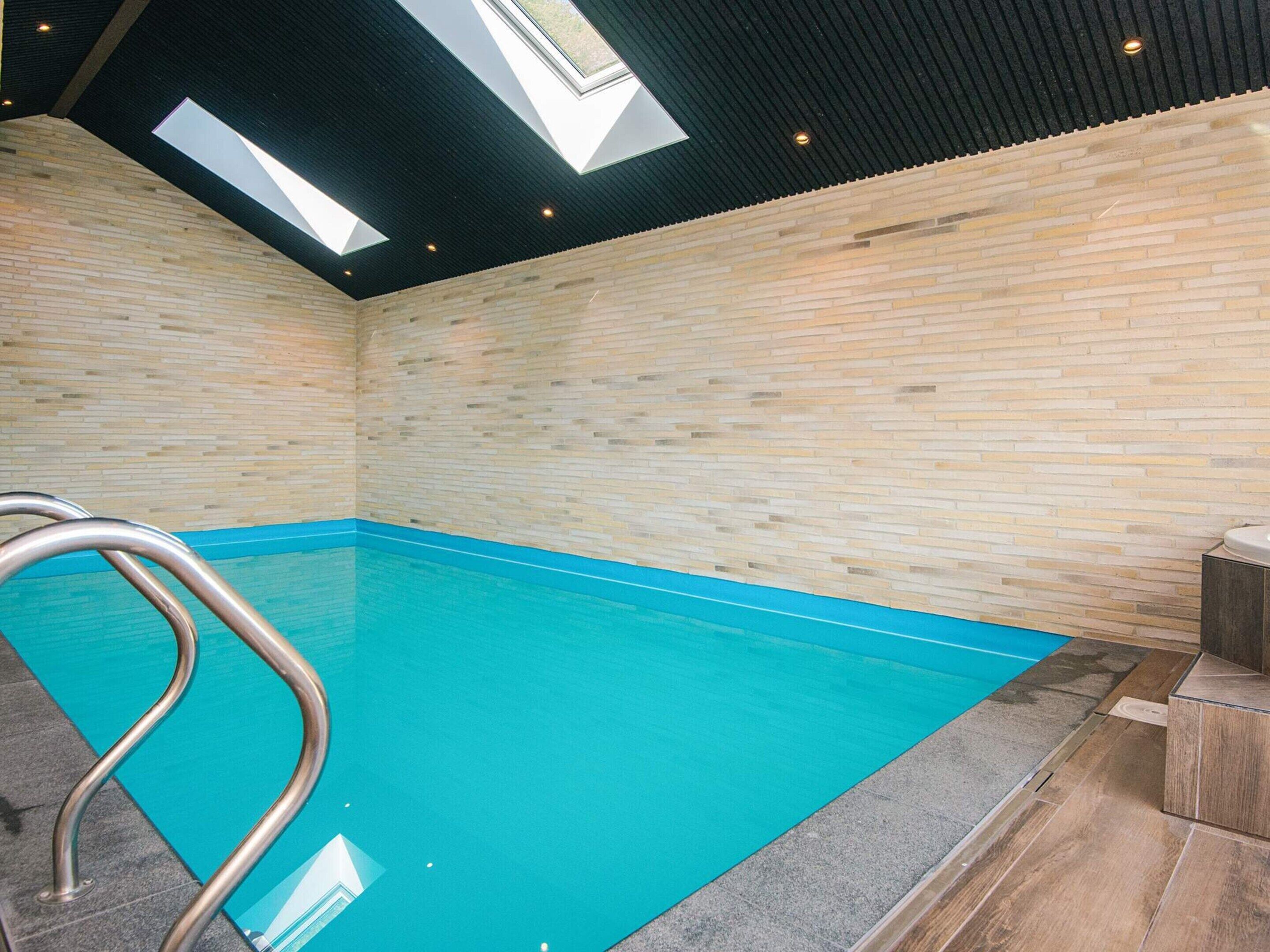 Maison | Piscine | Piscine couverte, piscine extérieure
