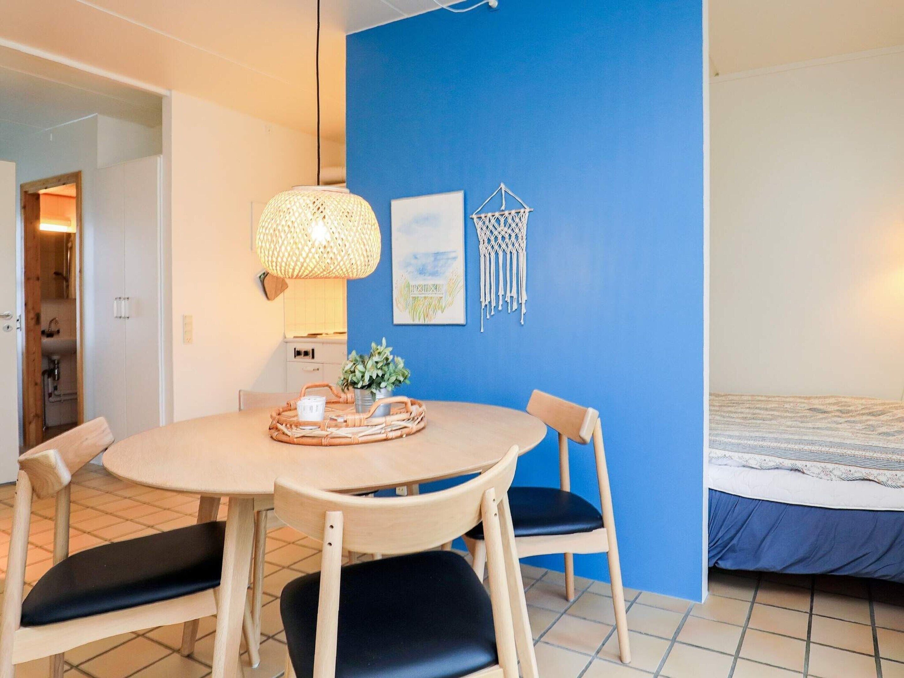 Apartment | Dining
