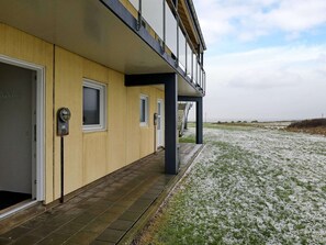 Apartment | Exterior - 4 Person Holiday Home in Lokken (Lokken)