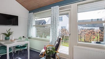 House | Dining