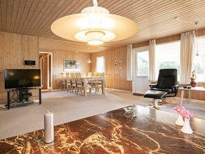 House | Interior - 8 Person Holiday Home in Lokken (Lokken)