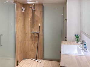 Ferienhaus | Badezimmer