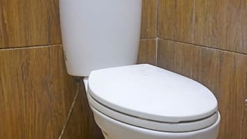 Standard Double Room | Bathroom | Shower, towels, toilet paper