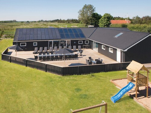 5 Star Holiday Home in Jerup