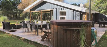 6 Person Holiday Home in Pandrup