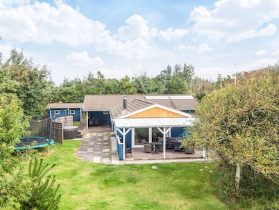 10 Person Holiday Home in Oksbol
