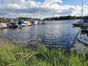 Talo | Näkymä vedelle