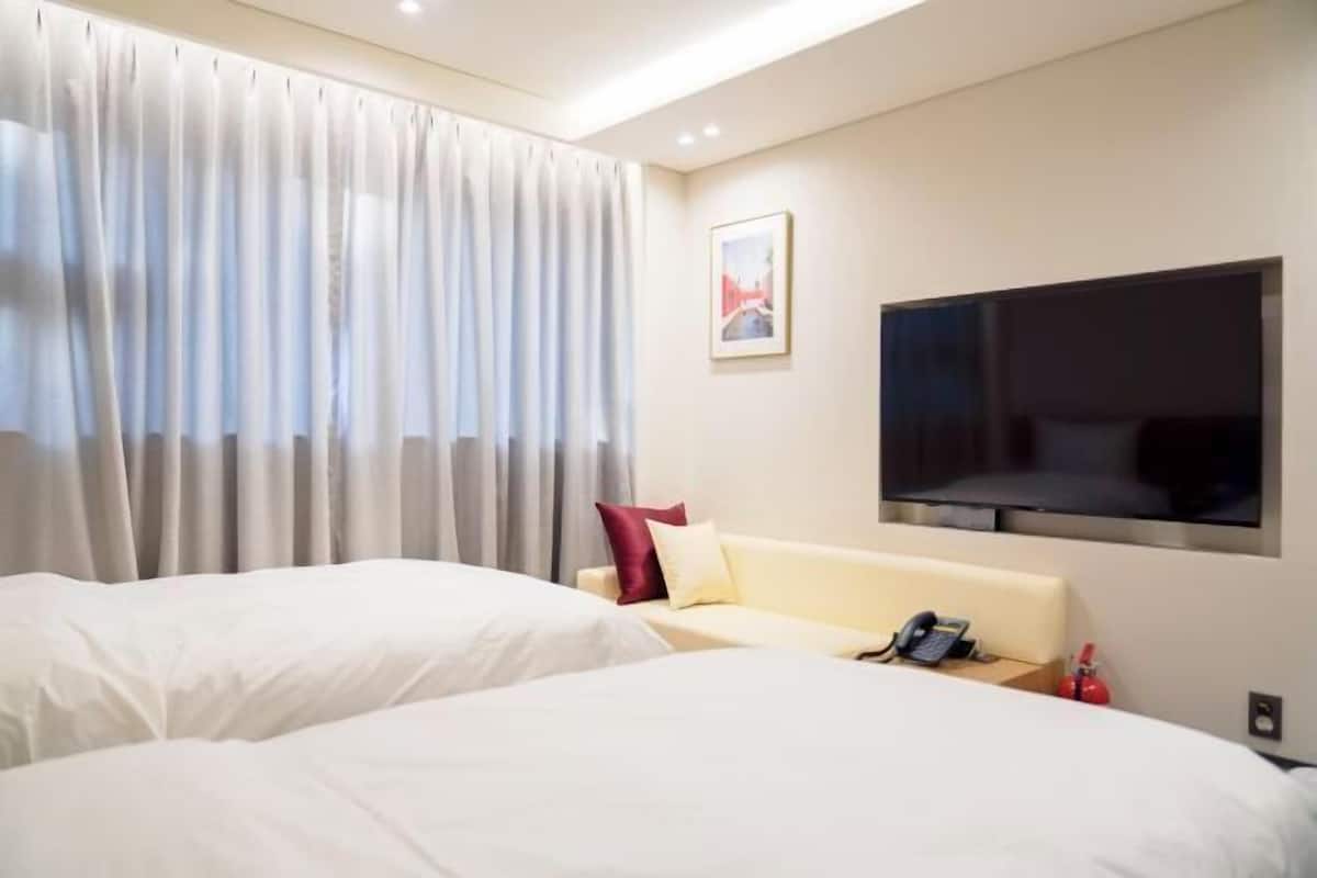 1 slaapkamer, luxe beddengoed, donzen dekbedden, pillowtop-bedden