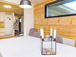 House | 3 bedrooms, individually furnished - 6 Person Holiday Home in Veslos (Vesløs)