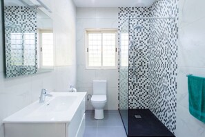 Hair dryer, towels