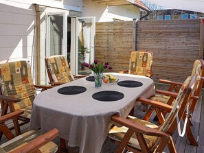 House | Dining