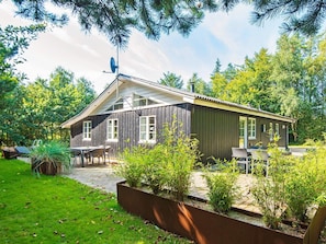 House | Exterior - 8 Person Holiday Home in Ringkobing (Ringkobing)