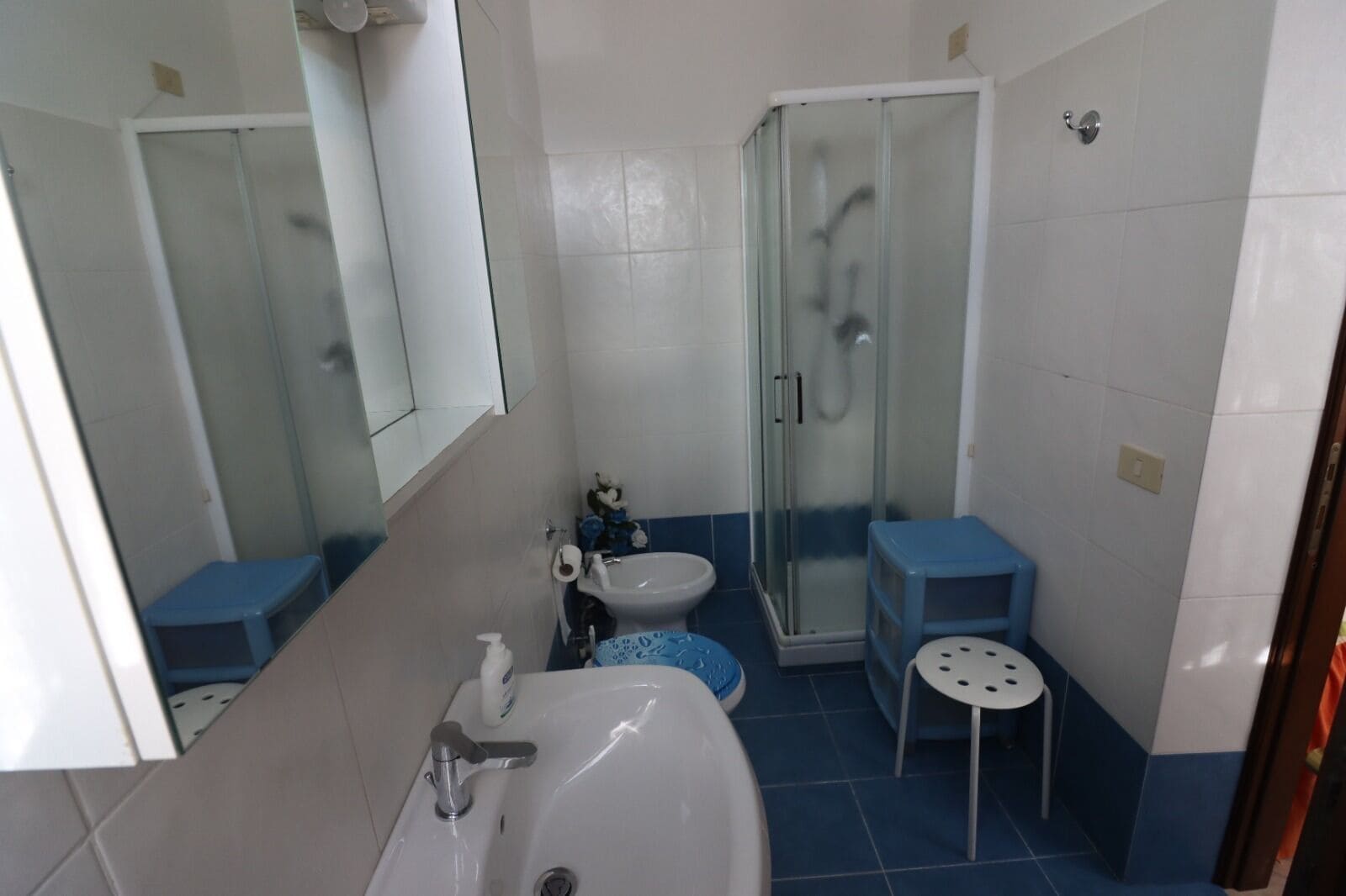 Monolocale Tradizionale | Bagno | Set di cortesia gratuito, asciugacapelli