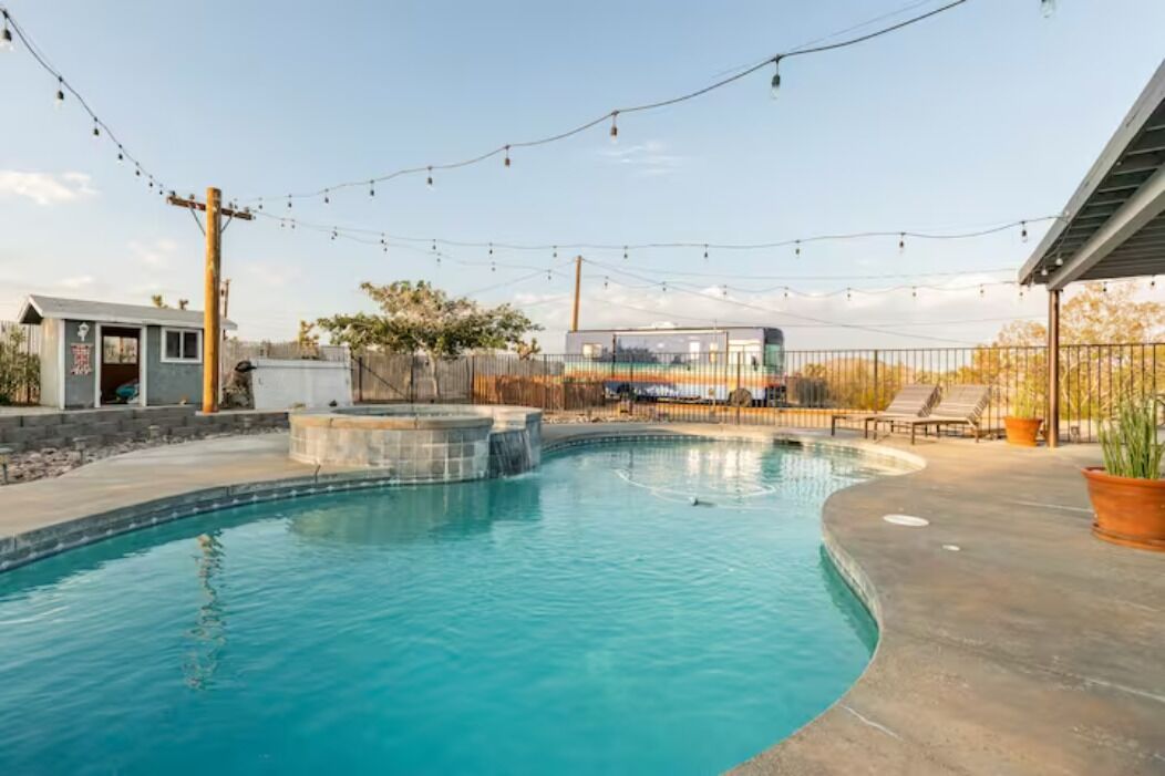 High Desert Dream Home w/In Ground Pool & Hot Tub!
