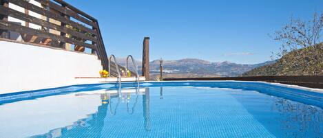 Alberca al aire libre