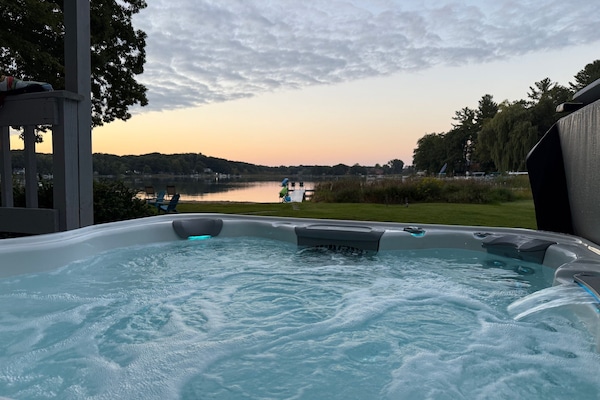 Bain à remous extérieur