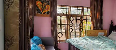 1 soveværelse, sengetøj