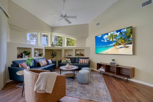 Smart TV, books, offices