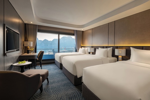 Triple Suite, Balcony | Minibar, WiFi (free)