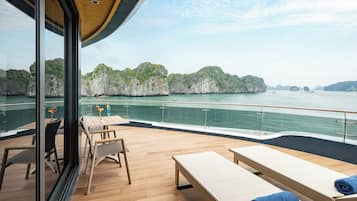 Suite, 1 cama de matrimonio grande, vistas al mar | Minibar y wifi gratis