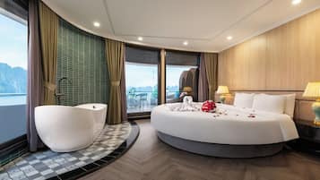 Phòng Suite Presidential, quang cảnh biển | 1 phòng ngủ, minibar, truy cập Internet không dây miễn phí