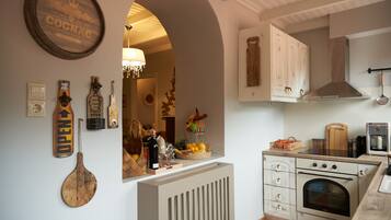 Familien-Stadtwohnung | Eigene Küche