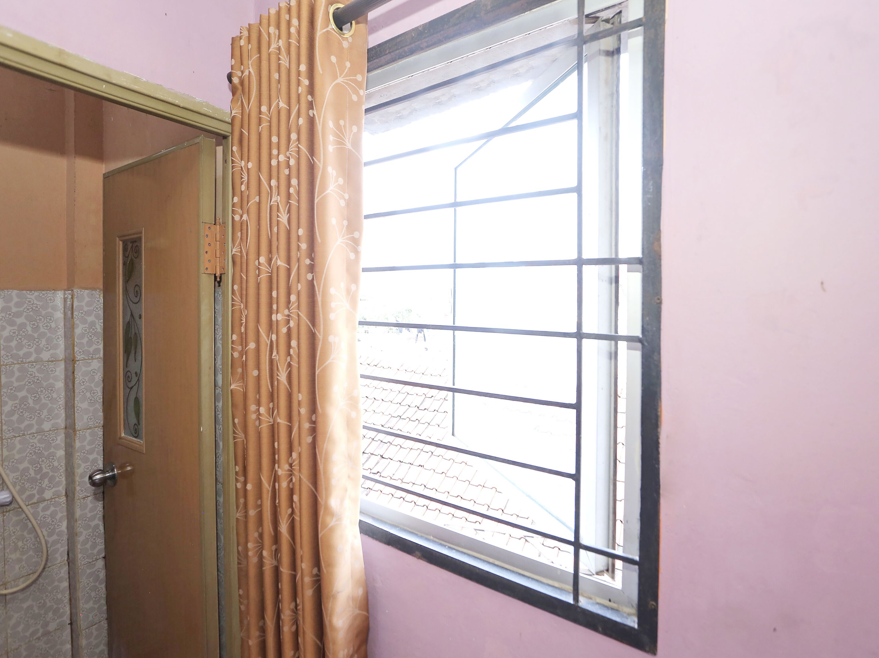 double room | bed sheets