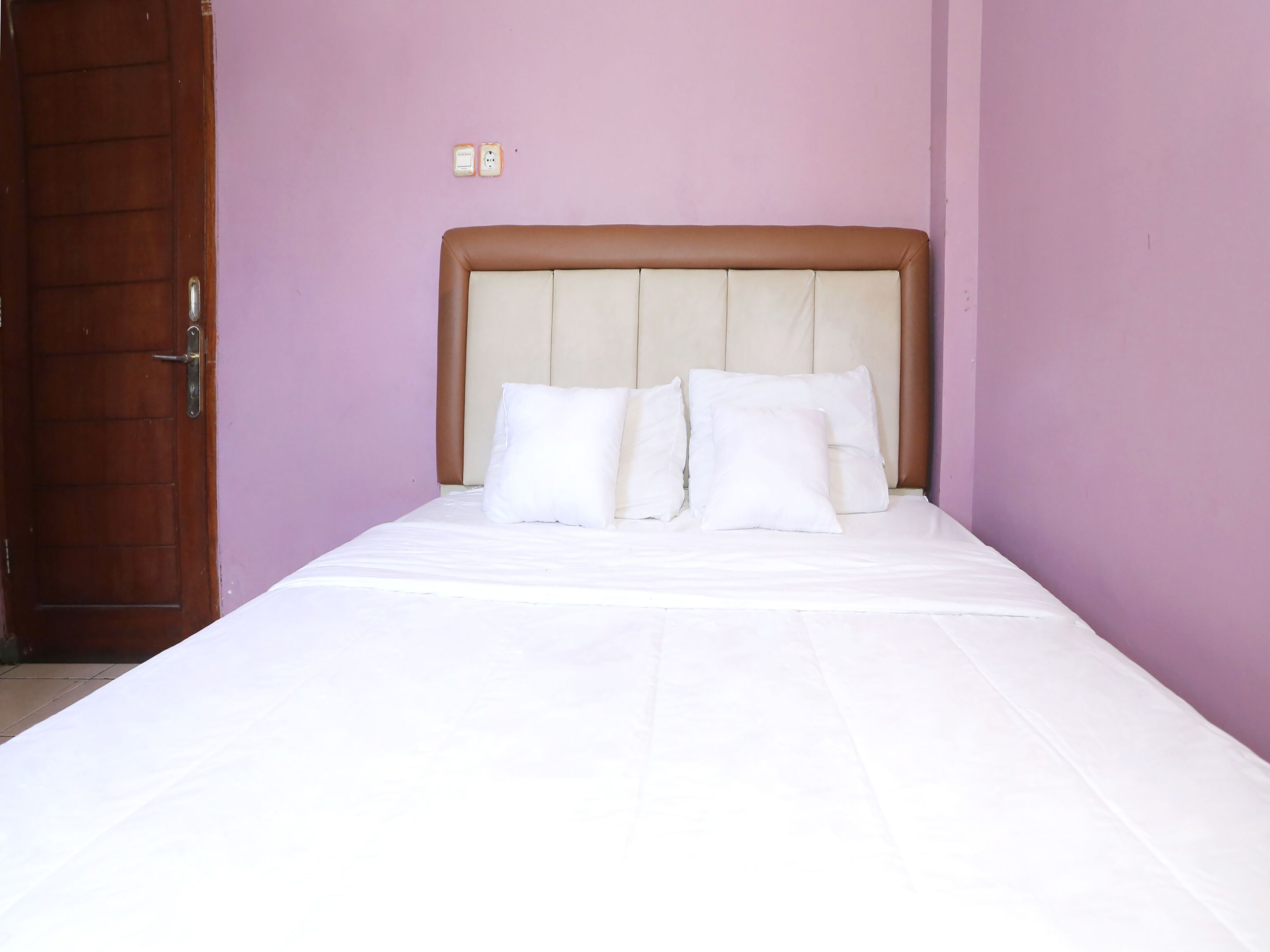double room | bed sheets