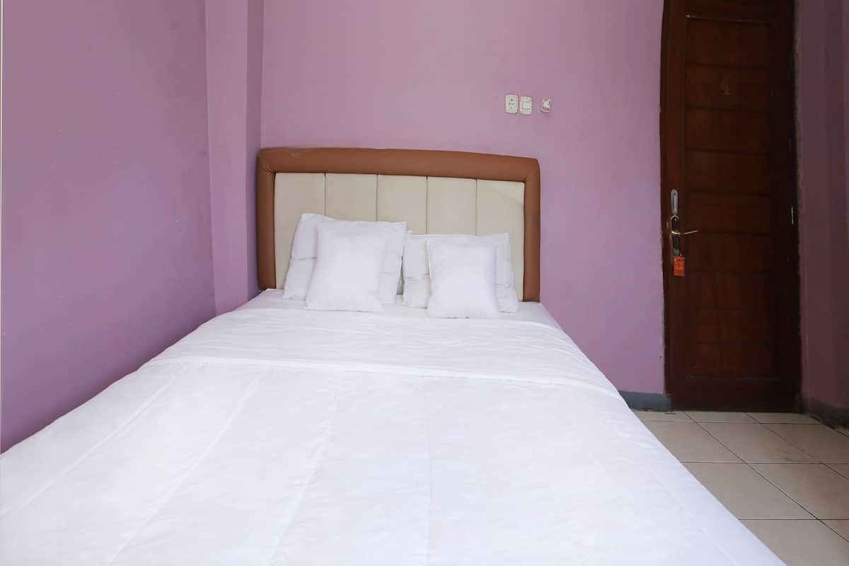 double room | bed sheets