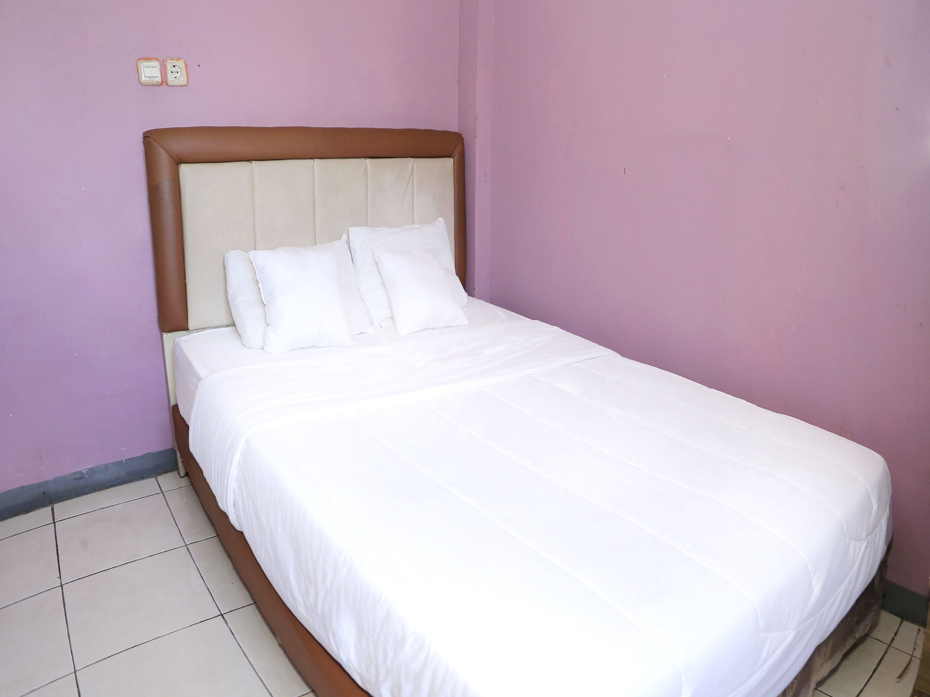 double room | bed sheets