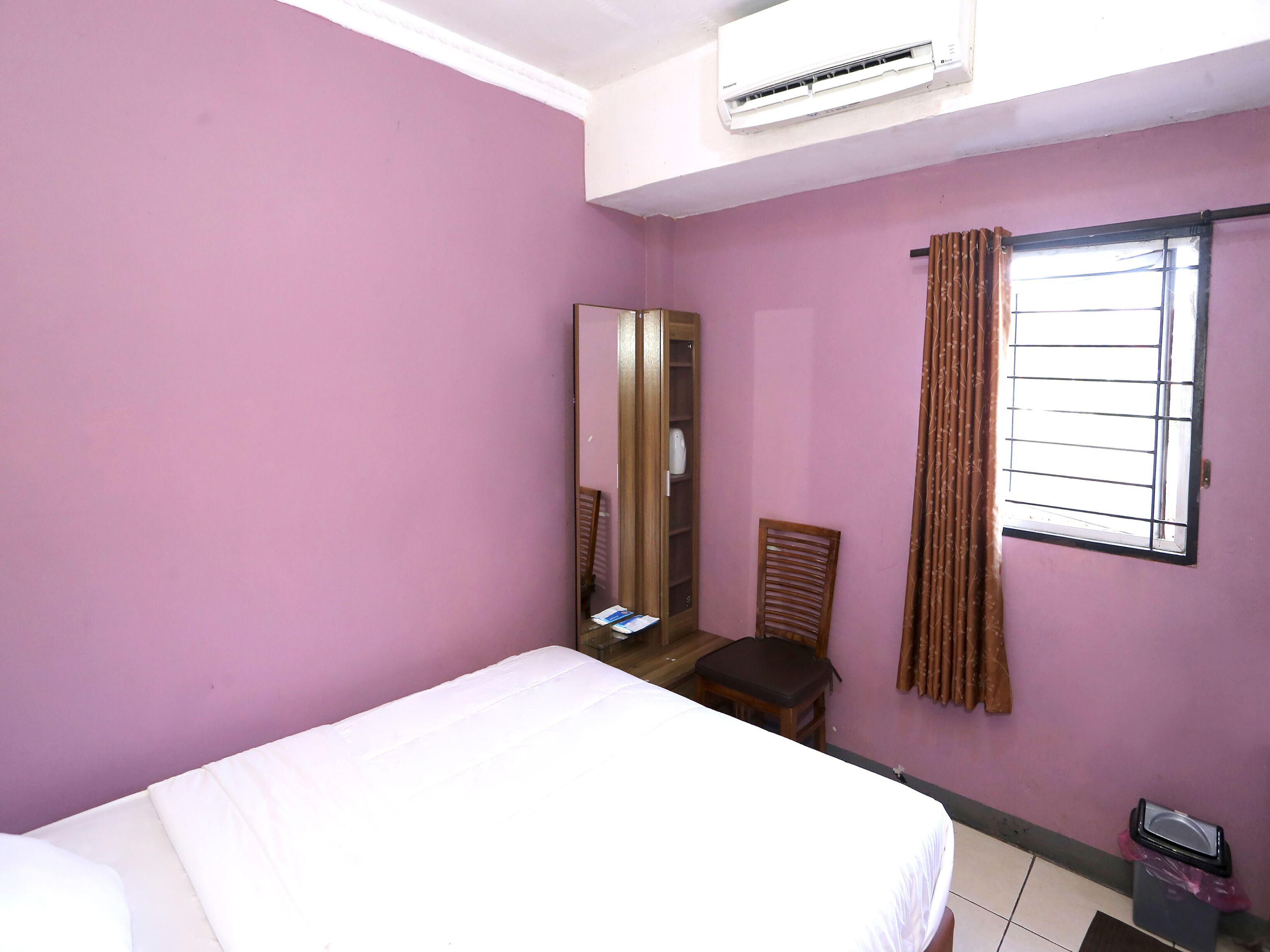 double room | bed sheets