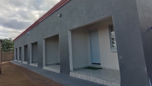 Exterior - Lis ville guest house  (Phalaborwa)