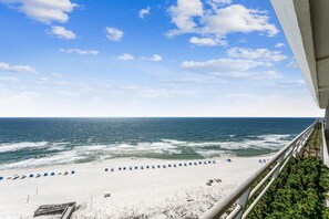 On the beach - West 1102 2 Bedroom Gulf Front Condo with Stunning Views! (Pensacola)