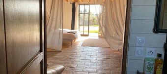 Country property on the outskirts of Arles