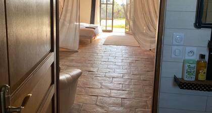 Country property on the outskirts of Arles