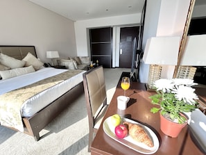 Room - Luxury at The Address Dubai Marina Residence (Dubai)