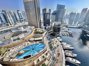 Exterior - Luxury at The Address Dubai Marina Residence (Dubai)