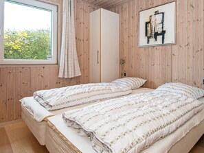 House | 5 bedrooms, individually furnished - 5 Star Holiday Home in Hejls (Hejls)