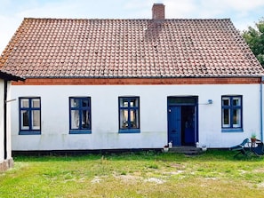 House | Exterior