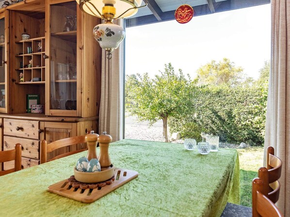 House | Dining