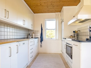 Uklassifisert bilde, 3 av 33, knapp